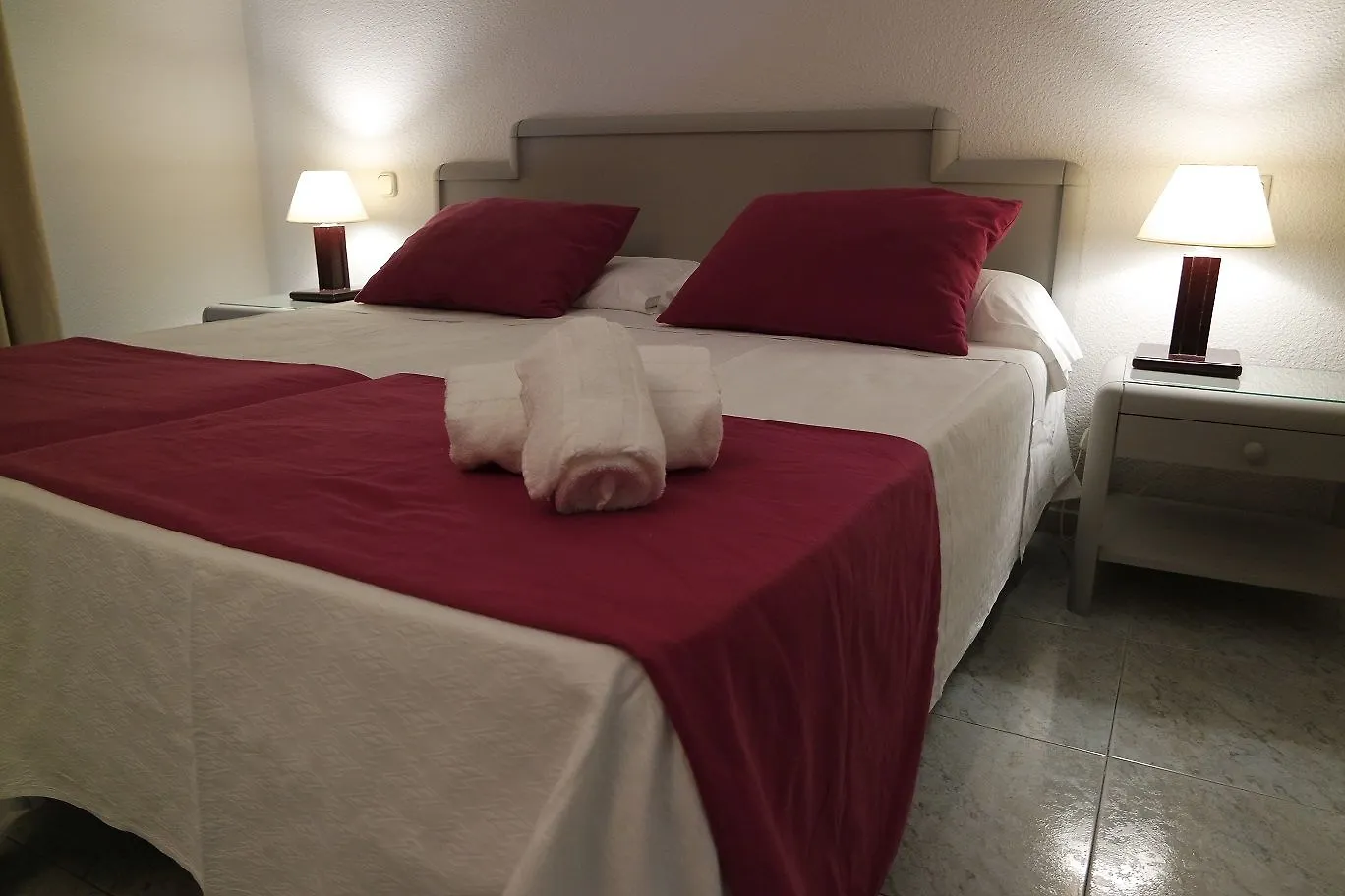 Ona Marbella Inn