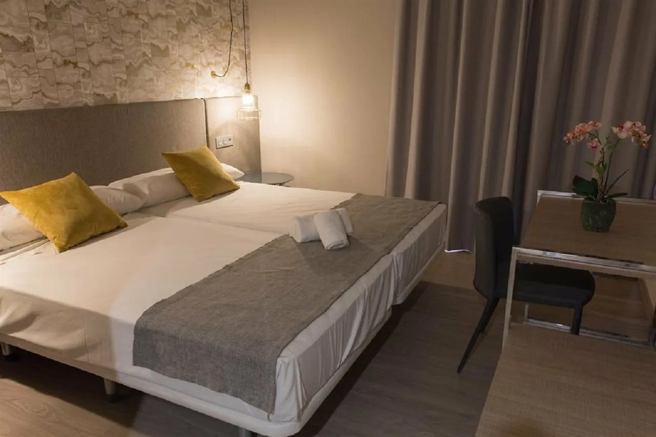 Aparthotel Ona Marbella Inn